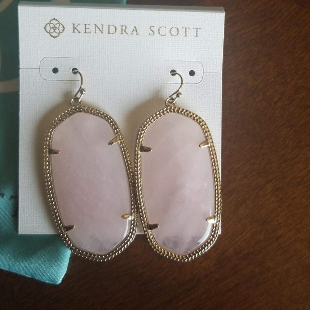 Kendra Scott Danielle Rose Quartz